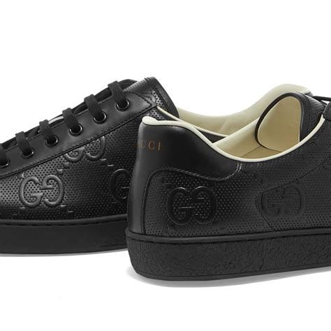 black embossed gucci men sneaker.